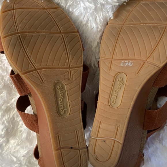 Sandals by Euro soft - Picture 4 of 6